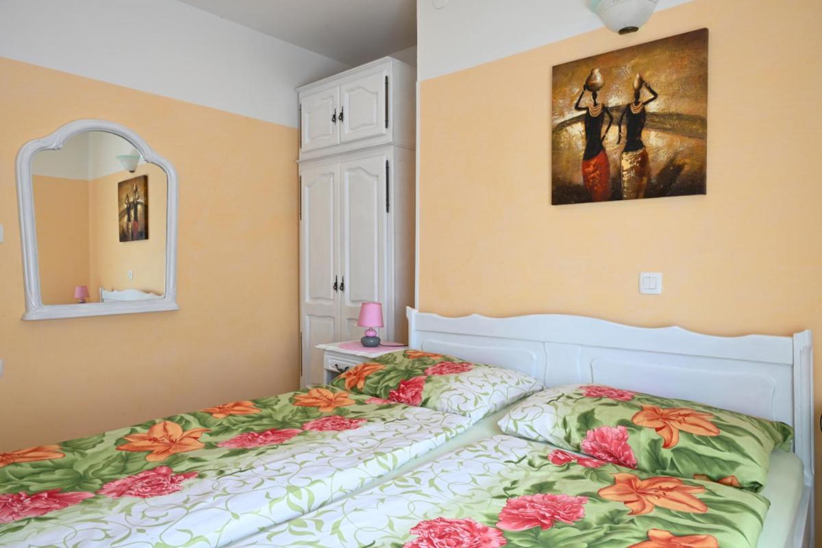 Apartments Ruza Umag Luaran gambar