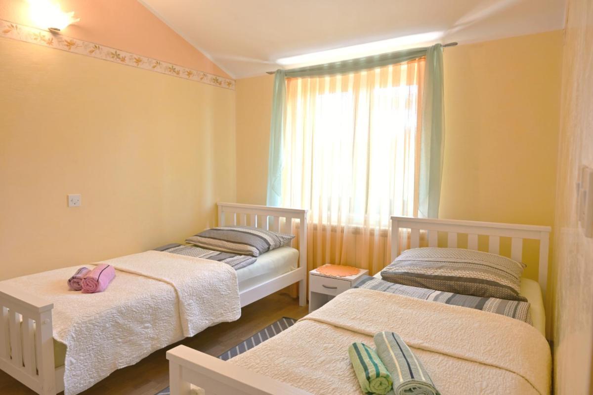 Apartments Ruza Umag Luaran gambar