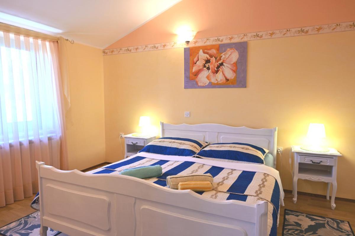 Apartments Ruza Umag Luaran gambar