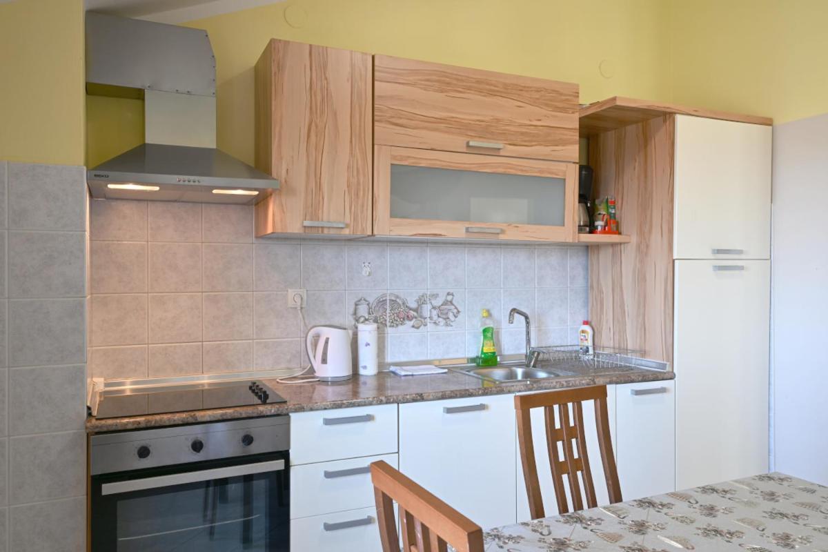 Apartments Ruza Umag Luaran gambar
