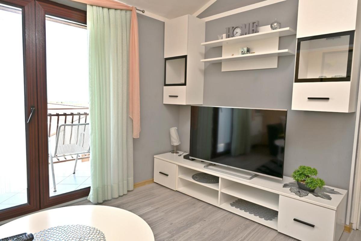 Apartments Ruza Umag Luaran gambar